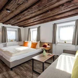 Appart hôtel Uebernachten In Der Tenne, Nuremberg